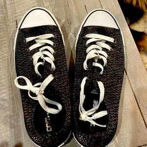 Women’s Converse